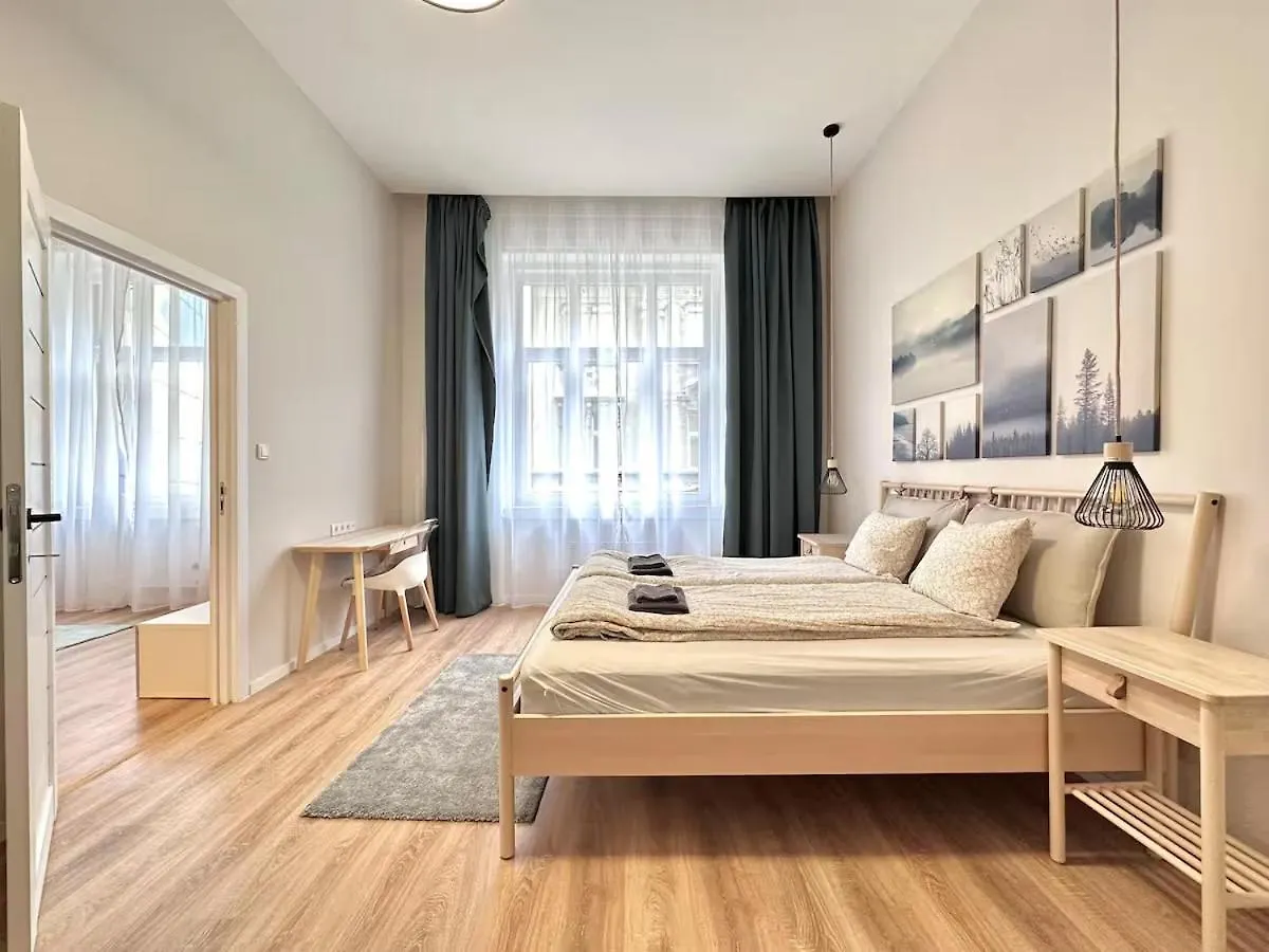 Center Bohemian Design Home With 6Ppl Ac Wifi Budapest 0*,